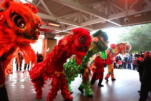 Lion Dancers@HotelEntrance_smallest